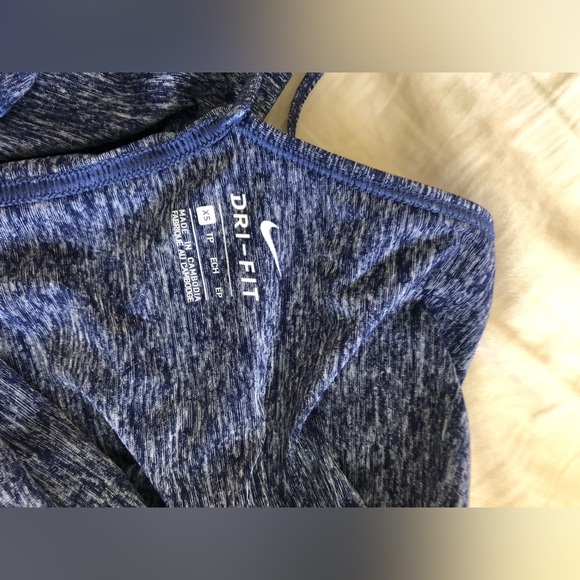 Nike- blue strappy workout top - Picture 3 of 3